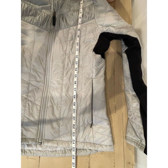 Patagonia Women W's City Scamper Lightweight Jacket Great Condition Size Small - Picture 7 of 7